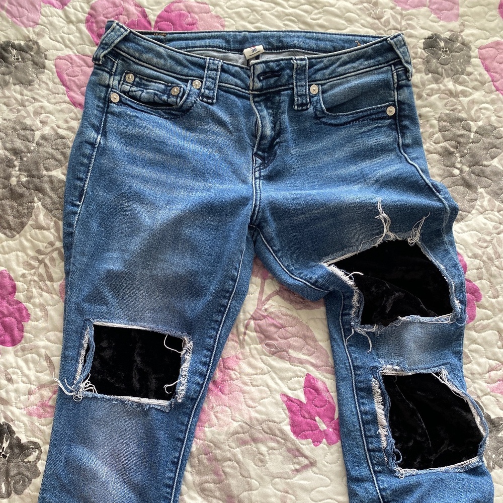 True Religions Jeans Black Velvet Details SZ 30